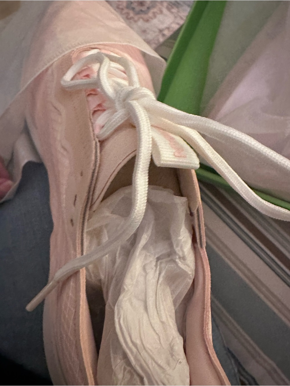 Sam Edelman Pink Women's Lightweight Sneaker - Picture 5 of 9